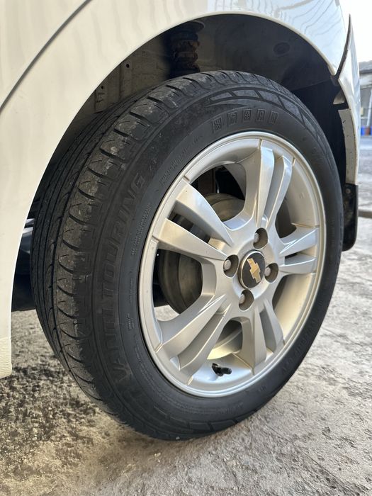 Diska abmen baloni bilan spark diska balonga abmen