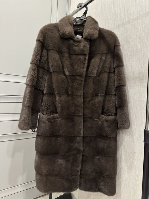 Продам норковую шубу