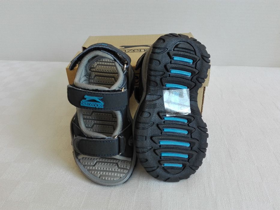 Нови Детски сандалки размер 21