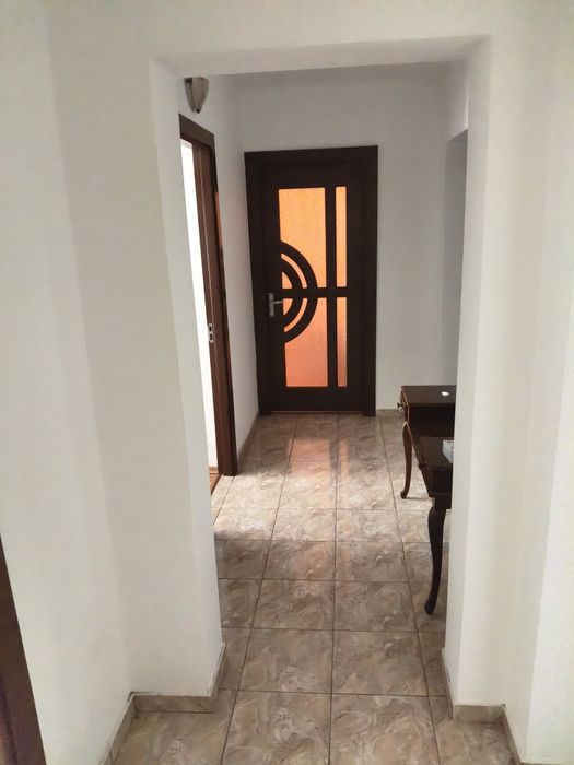 Închiriez Apartament ultracentral Focsani — fotografia 3