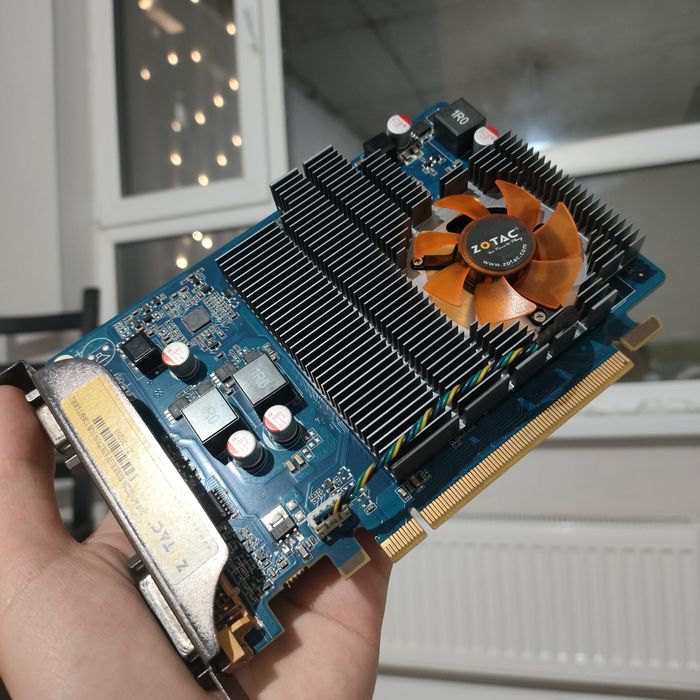 Видеокарта gt220 1gb