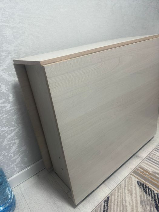 Стол книжка продам