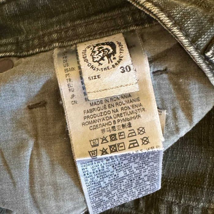 Pantaloni scurți Diesel, denim verde
