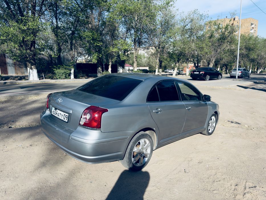 toyota avensis 2007