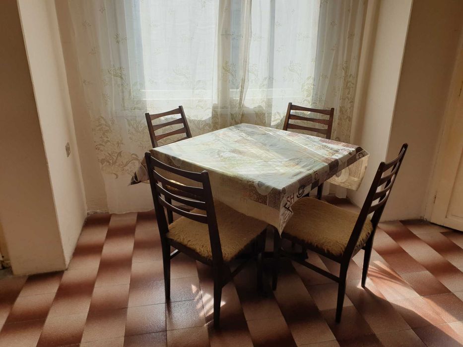 Апартамент под наем