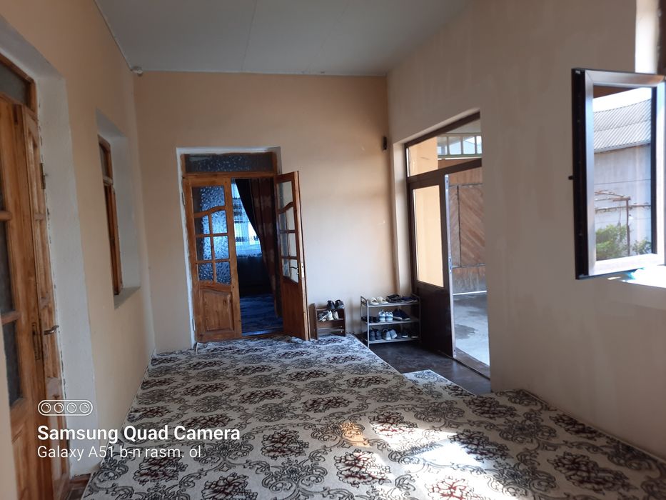 Toshkent viloyati Oqqo‘rg‘on tumani Mamunt mahallasi uy sotiladu.