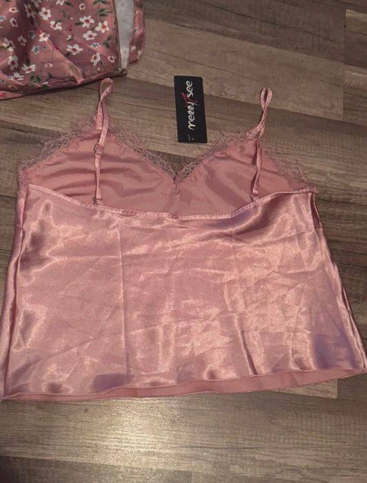 Pijama scurtă, cu pantaloni scurți, sexy, satinata, M