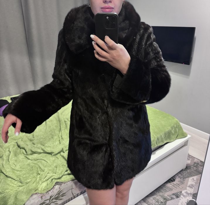 Продам Норковую Шубу