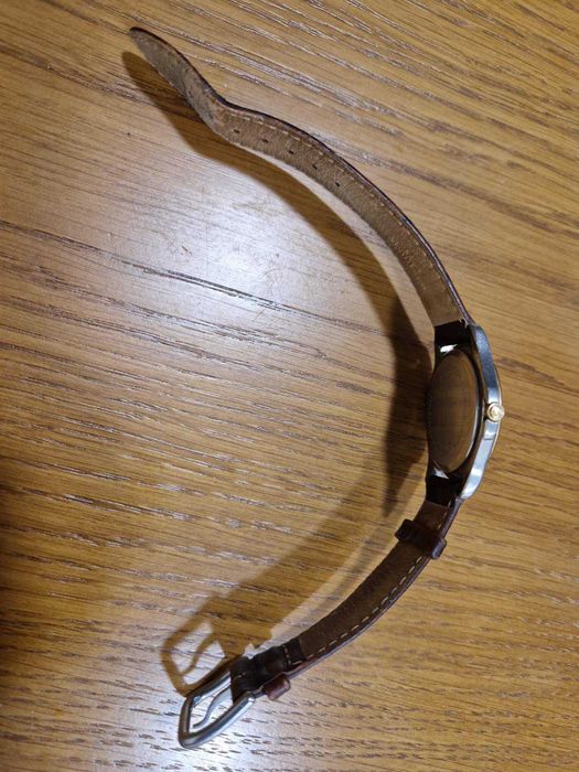 Часовник в отлично състояние TISSOT