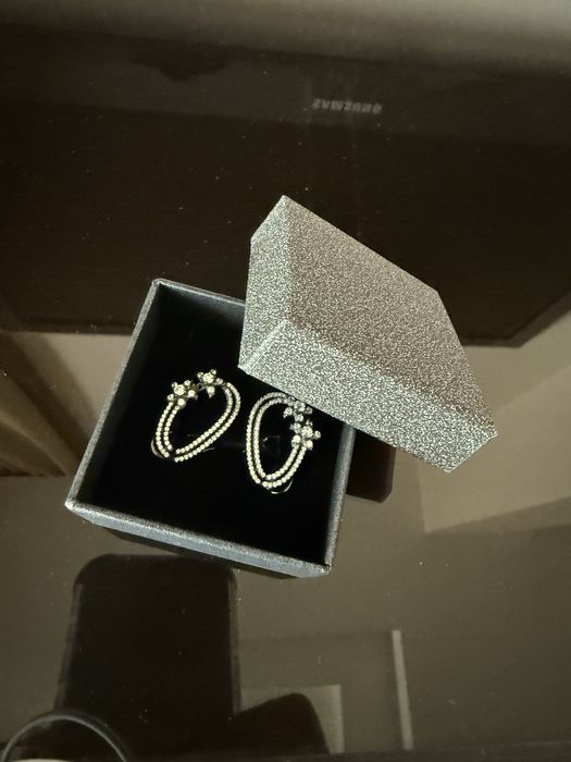 Сребърни обеци с циркони, оксидирано сребро