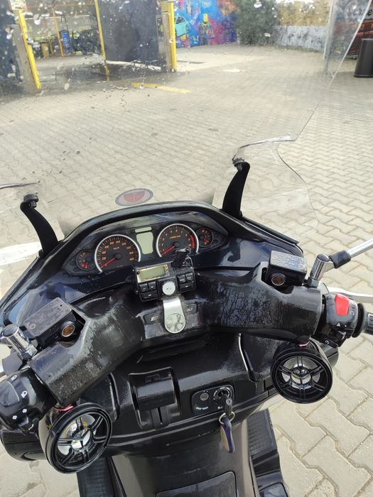 Vând Maxi Scuter Suzuki Burgman 400