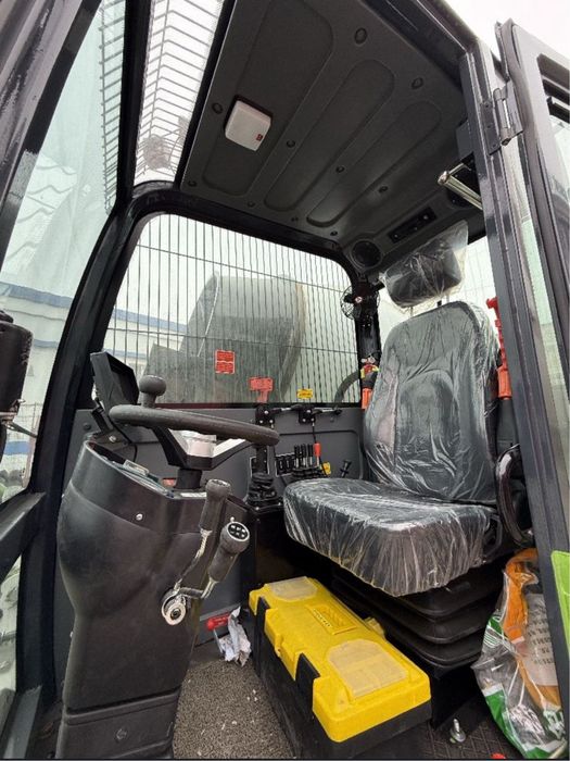 Продается Carmix Кармих Бетонамешалка JBC 20C  3m3