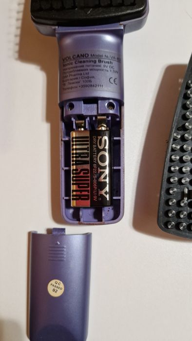 Йонизираща четка VOLCANO Professional IONIC CLEANER