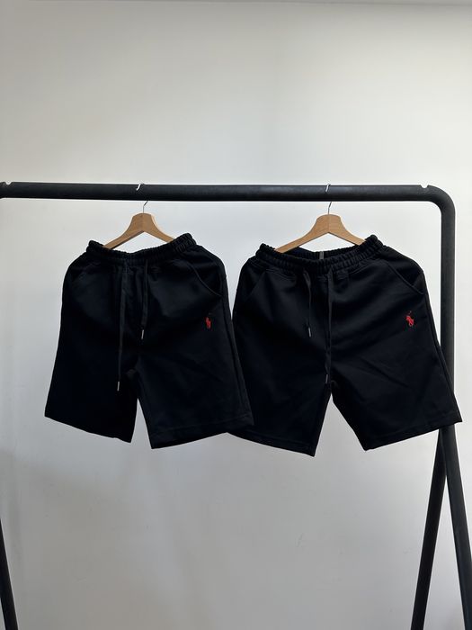 PRET SPECIAL 150 lei Pantaloni scurti Polo Ralph Lauren M sau L