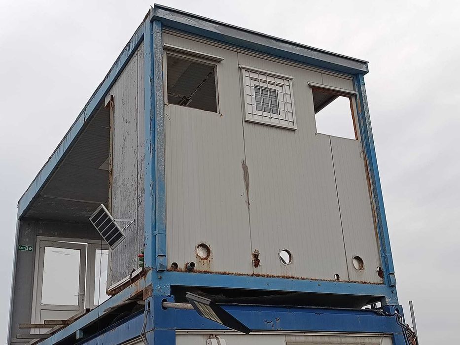 container locuit 6m 1300 euro