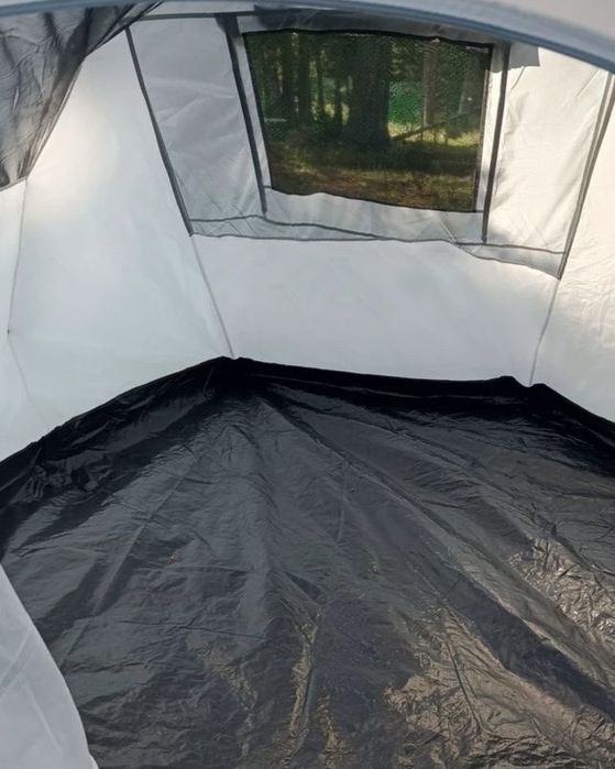 Продам палатку в отличном состоянии