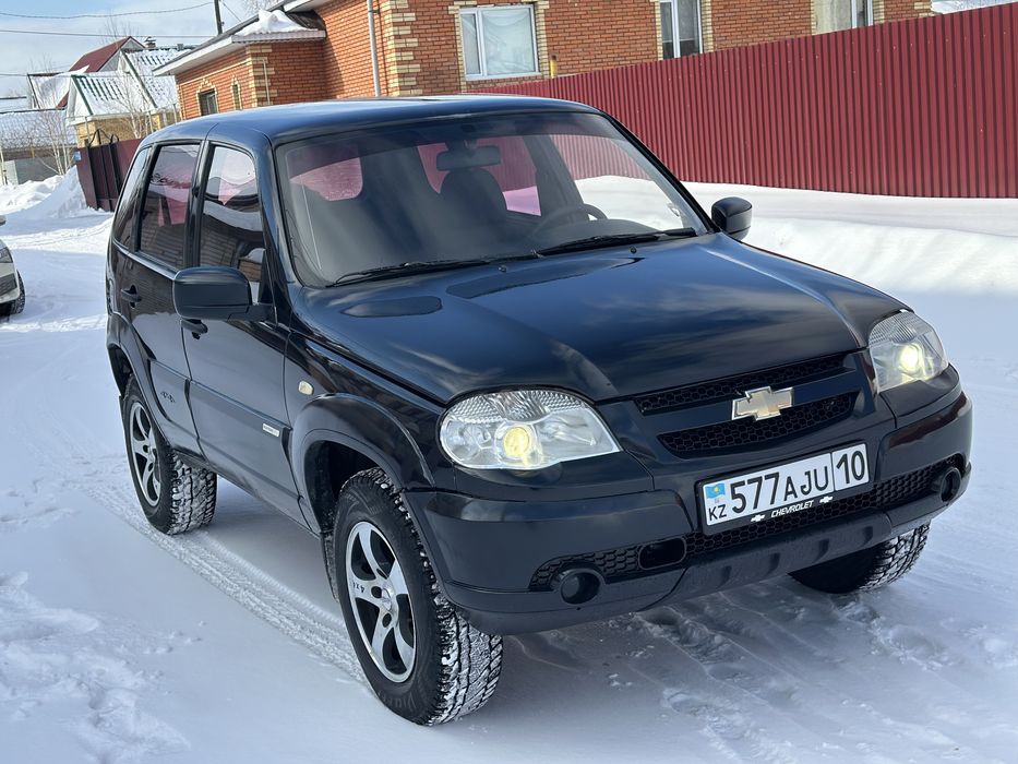 Нива шевроле 2012