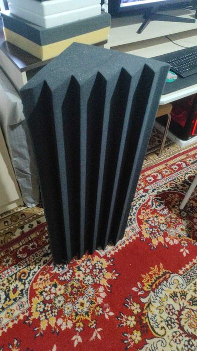 Акустический паролон Стол