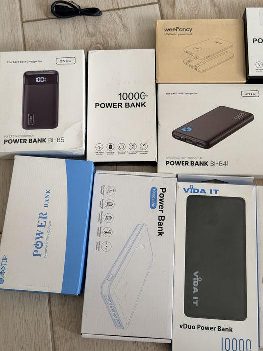 Baterii externe. Diferite dimensiuni