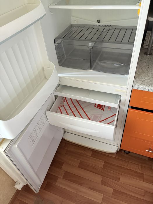 Продам холодильник рабочий