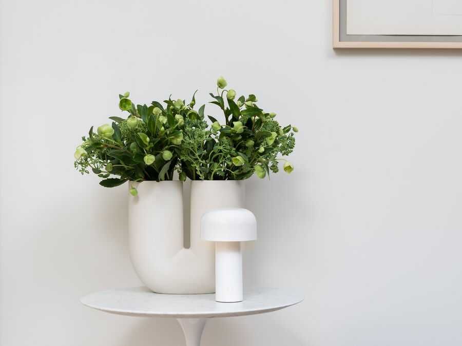 Flos Bellhop lampa Premium led fără fir nouă  restaurant /terasa etc