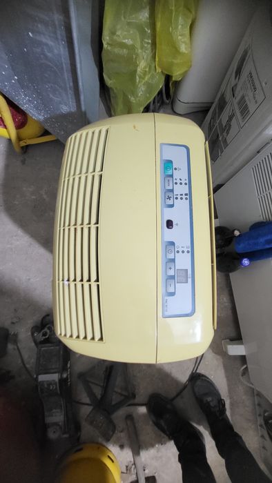 Aer condiționat portabil, DeLonghi, stare bună
