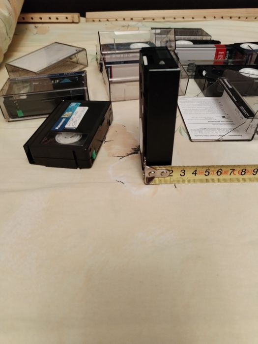 Casete video 9mm,9 bucăți 200 lei toate
