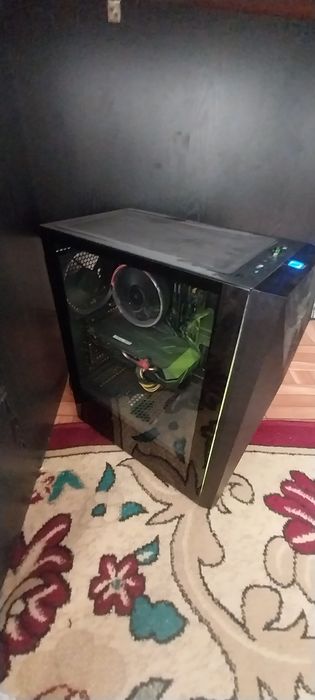 Продаётся компьютер