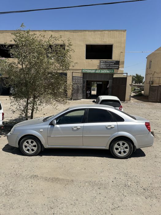 Lasetti chevralet 1.8