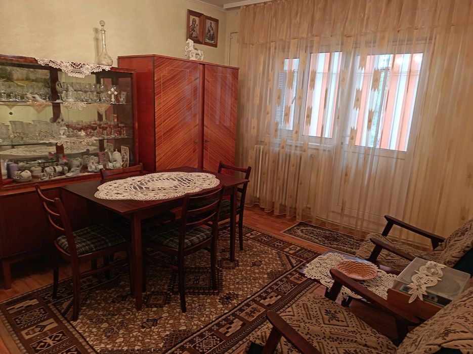 Apartament 2 camere - Capatul liniei 1