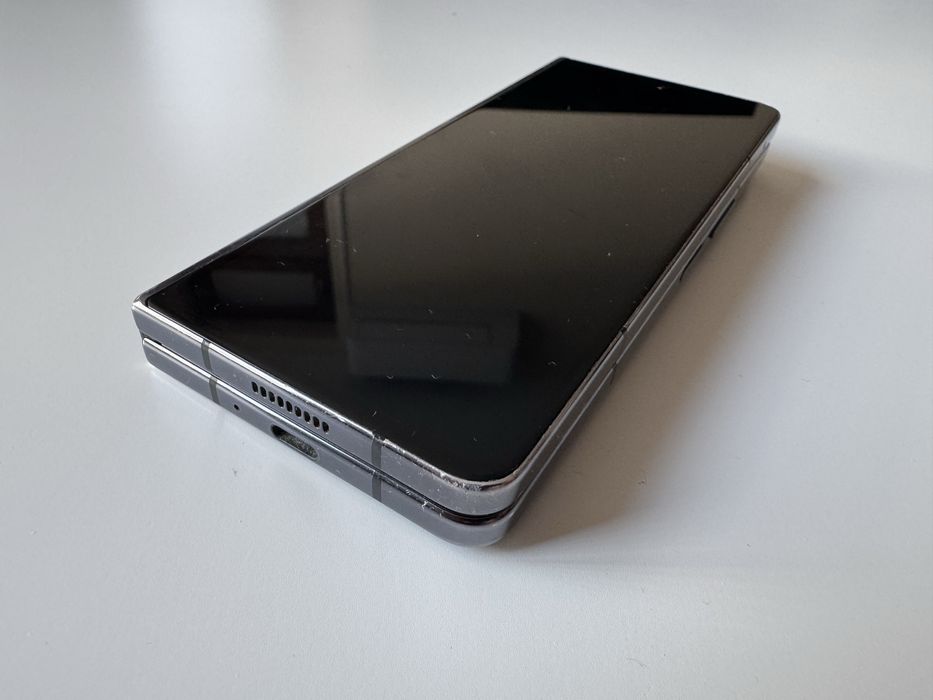 За части - Samsung Galaxy Z Fold 5