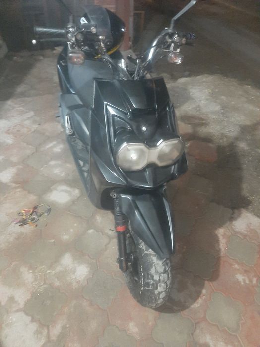 Бумер мото бензин скутер