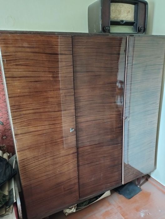 Срочно продам советскую мебель