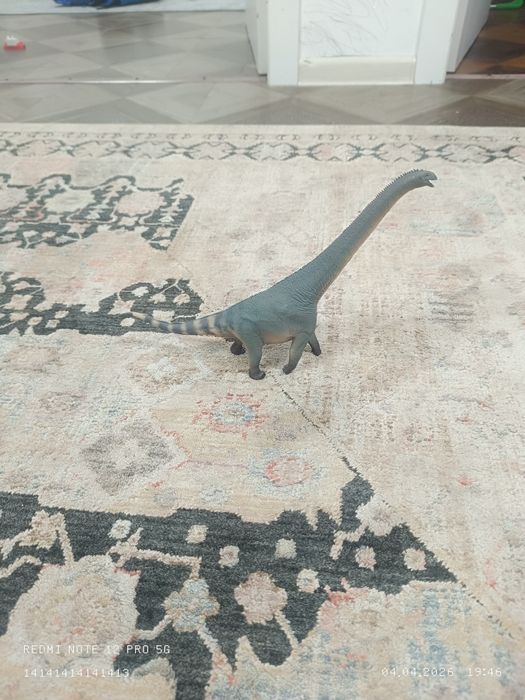 Hoalonggood euhelopus 1:35