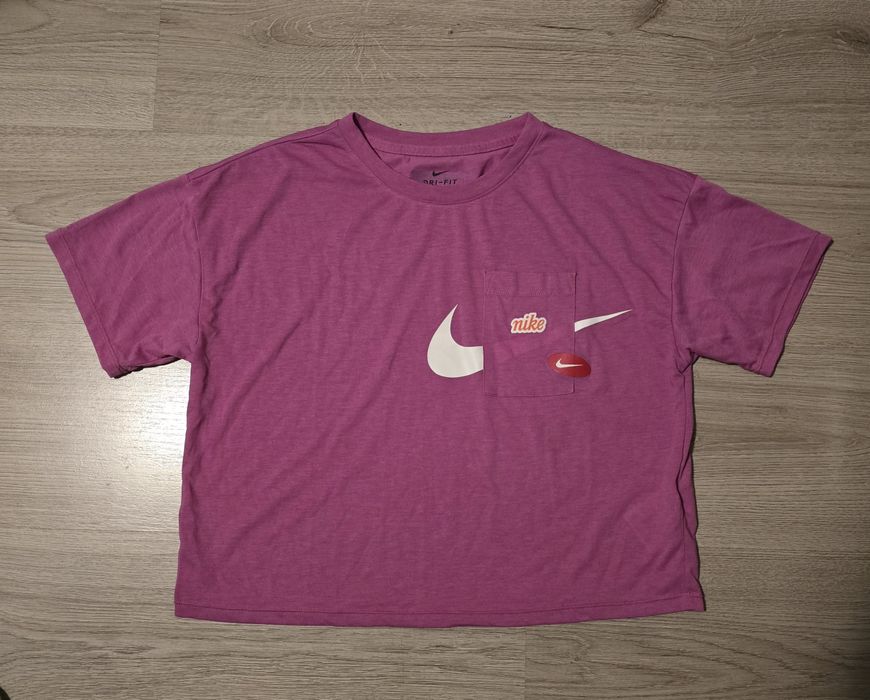 Nike тениска дамска XS размер