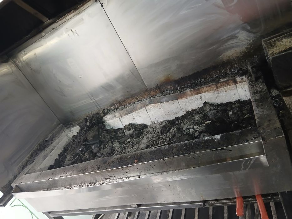 Ventilatsiya tozalash. Chistka zont truba  ornatamiz