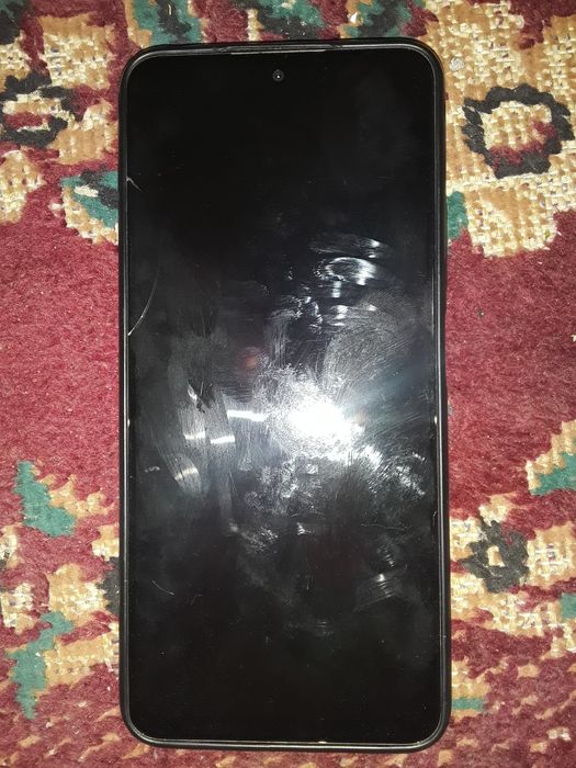 Redmi  Note 12 sotiladi kafolatli 6+2 ram 128 xotira