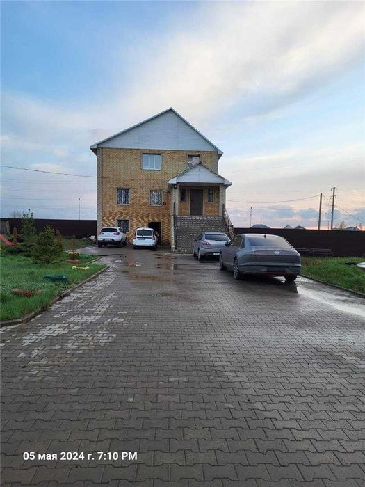 Продам Коттедж на Отрадном