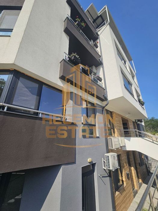 Продава се Едностаен апартамент в Варна, Възраждане 2 - 32 кв.м за 2563 €/кв.м - Снимка #11