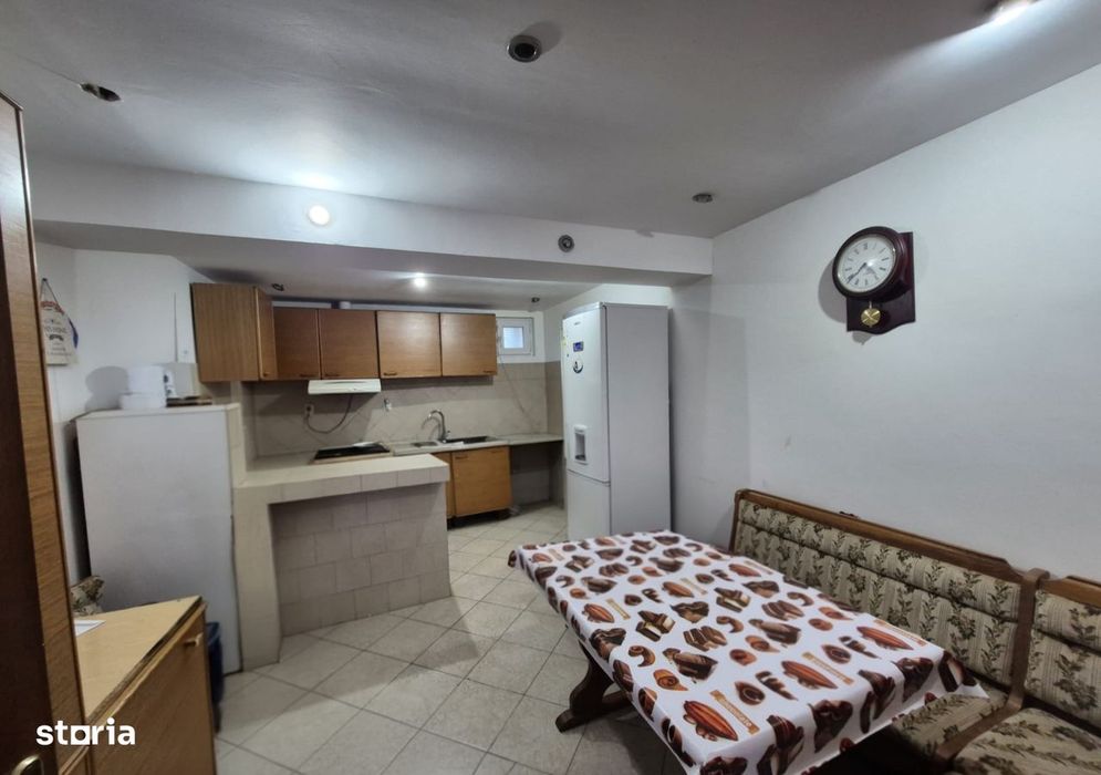 Casa Loc. Sântana,25km de Arad, gradină 1000mp