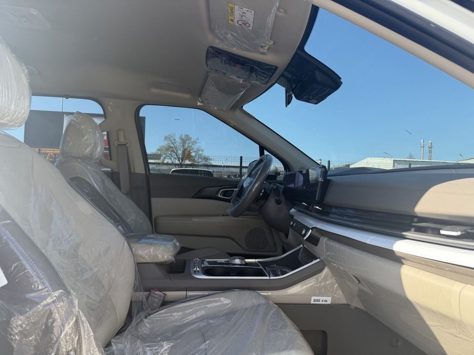 Янги яъни абсолютно новая Kia Carnival гибрид 1,6 2025 год декабрь