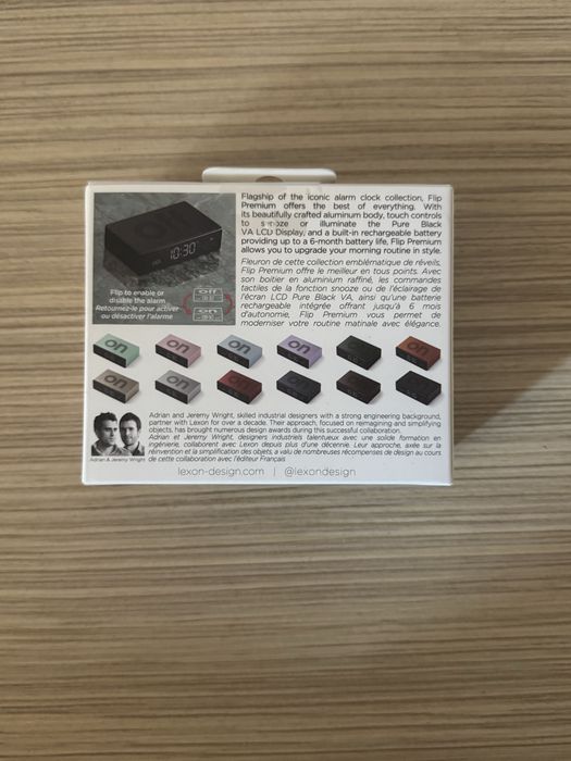 Ceas alarmă Lexon Flip Premium-design modern