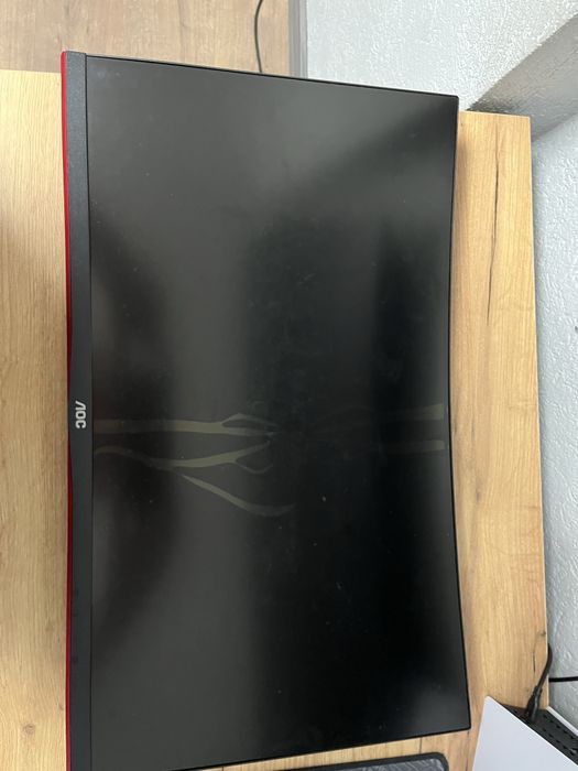 Продавам AOC 27” 240Hz