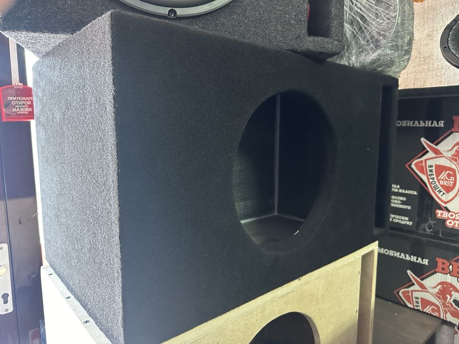 Короб под сабвуфер 12" (30см)