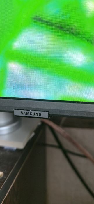 Телевизор samsung QLED 65"