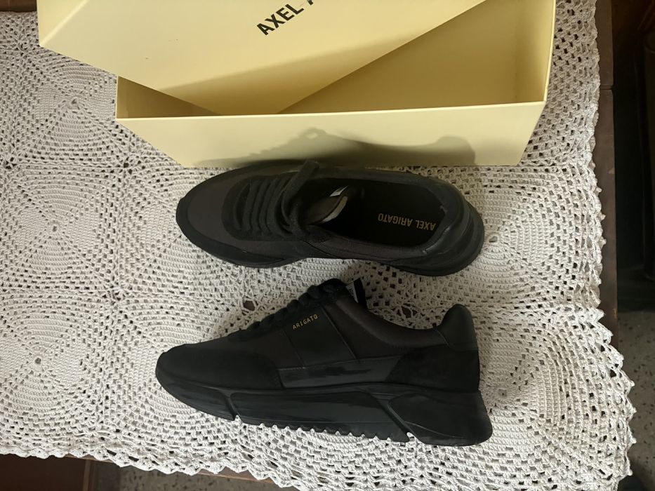 Маратонки/Обувки Axel Arigato