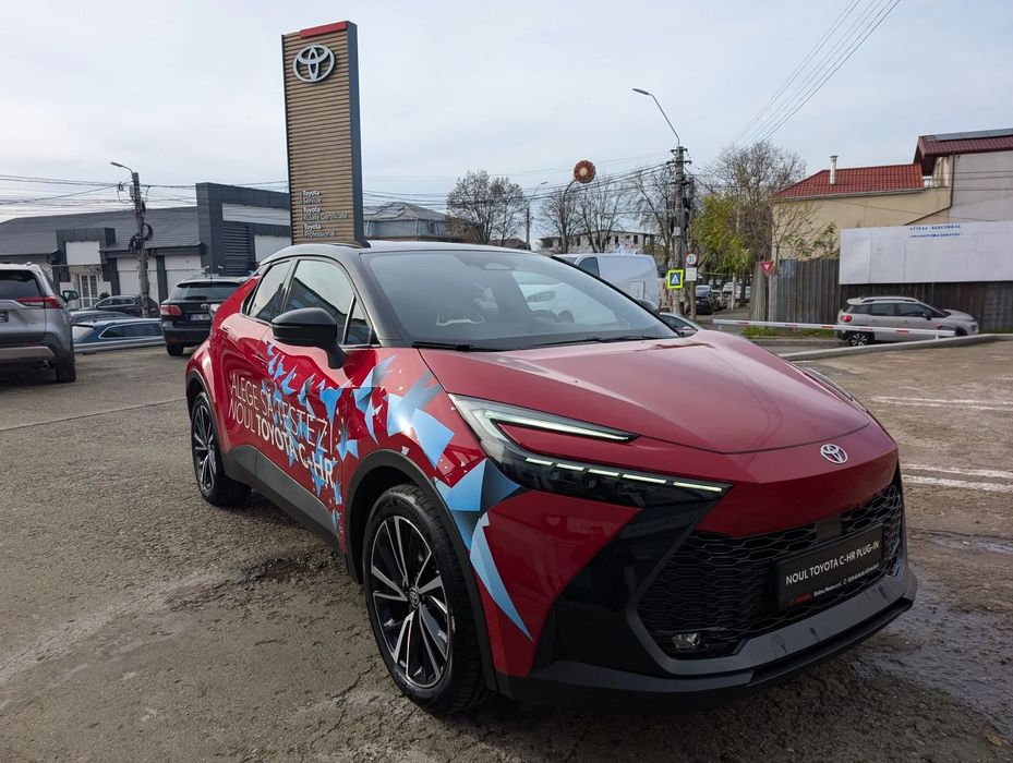 Toyota C-HR Toyota C-HR 2.0 PHEV FWD Masina de Test Drive