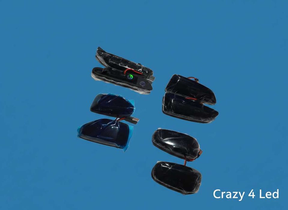 Set de 2 lampi semnalizare dinamica pentru oglinda sau aripa, potrivite pentru diferite marci si modele.