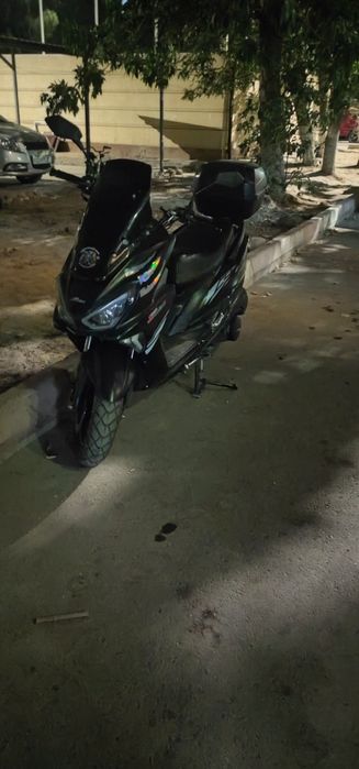 скутер почти новый продам