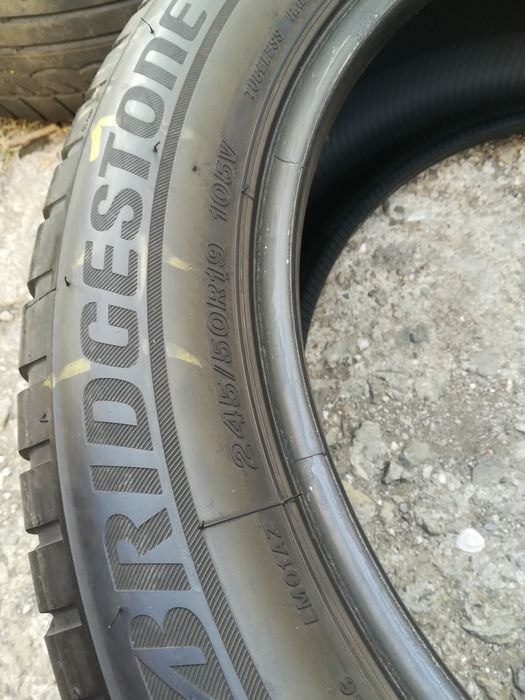 Bridgestone LM001. 4бр.245/50/19 ДОТ4817 RSC
